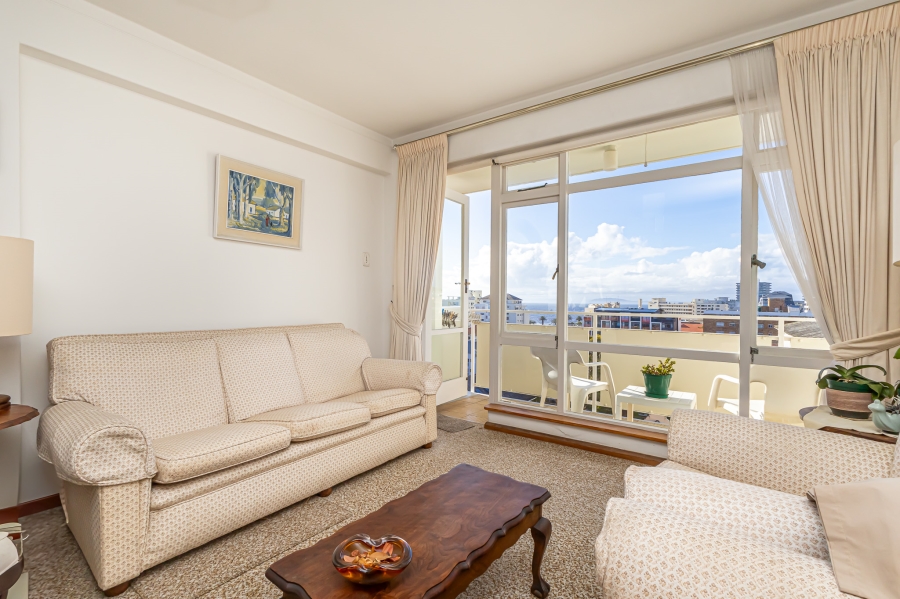 2 Bedroom Property for Sale in Sea Point Western Cape